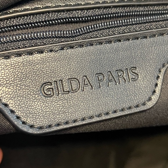 Gilda Paris NWT Black Quilted "G" Logo
Quilted Tote MSRP $199 - Picture 6 of 14